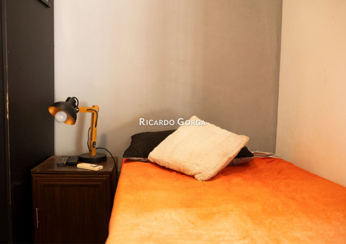 Casa En Venta De 3 Dormitorios Cocheras Terraza En Prado