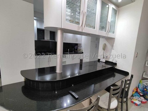 Imagen 8 de 17 de Mayerling Gonzalez Bm Vende Apartamento Mls #22-27031