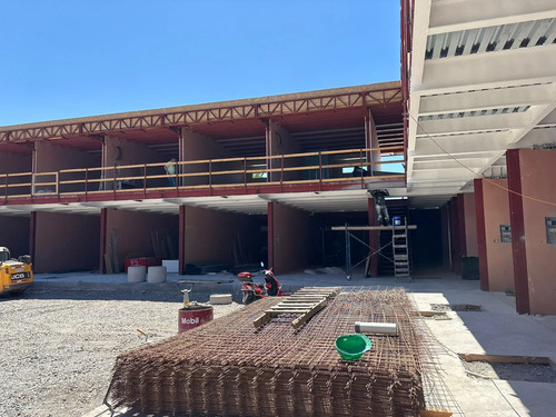 Arriendo Local Nuevo Strip Center Linderos (local N°7)