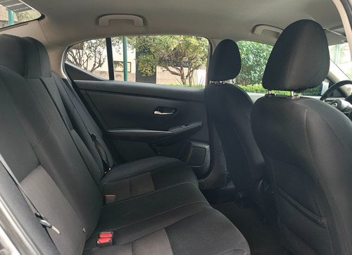 Nissan Sentra 2.0 Advance Mt