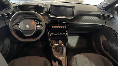 Imagen 20 de 25 de Peugeot 208 Roadtrip Tiptronic 1.6