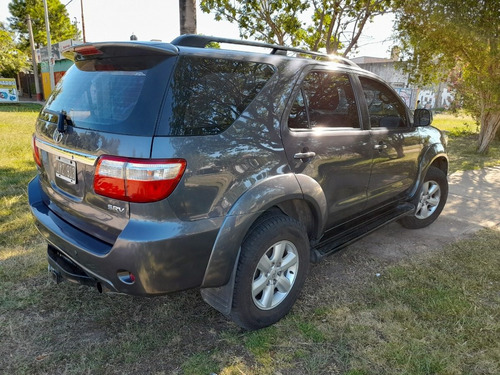 Toyota Hilux Sw4 Srv At 7a Acepto Canje Furgones Diesel