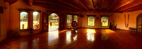 Imagen 17 de 17 de Casa Templo Tipo Pagoda, Entorno Rural, Vista Y Naturaleza.