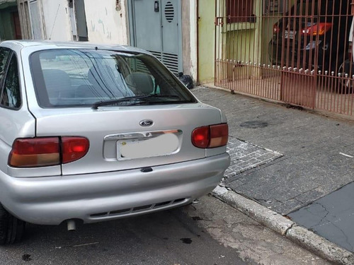 Imagem 8 de 8 de Ford Escort Glx