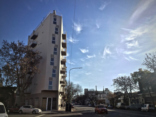 Departamento En Venta En Parque Chacabuco