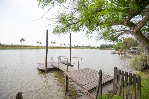 Venta Casa Santa Catalina Lote Doble Al Río Tigre