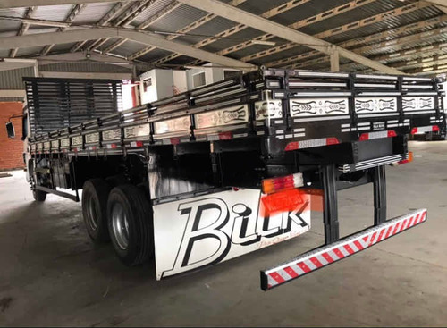 Imagem 10 de 10 de Mercedes Bens 2430
