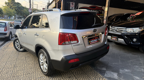 Kia Sorento 2.4 16V GASOLINA EX AUTOMÁTICO