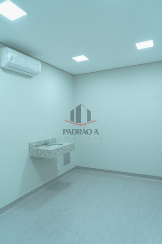 Imagem 14 de 30 de Sobrado Para Locação No Bairro Tatuapé, 06 Salas, 180,00 M². Imóvel Recentemente Reformado, Com Padrão Anvisa, Excelente Para Clínicas Médicas, Ar Condicionado, Próximo Ao Metrô Tatuapé. - 1898