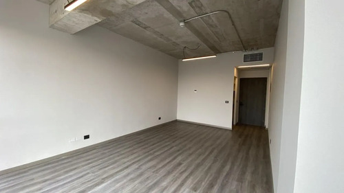Oficina Bcenter Consistorial  Incluye   Est Y Bod Sub