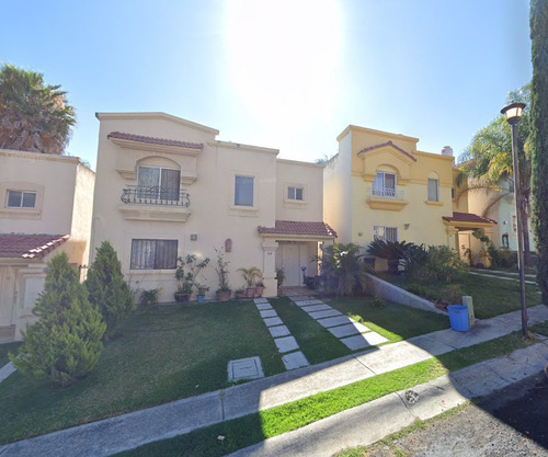 Casa En Venta, Recuperación Bancaria, Col. Urbi Quinta Montecarlo, Tonala, Jalisco. Laab2