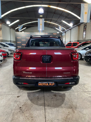 Fiat Toro 1.8 Freedom 4X2 At