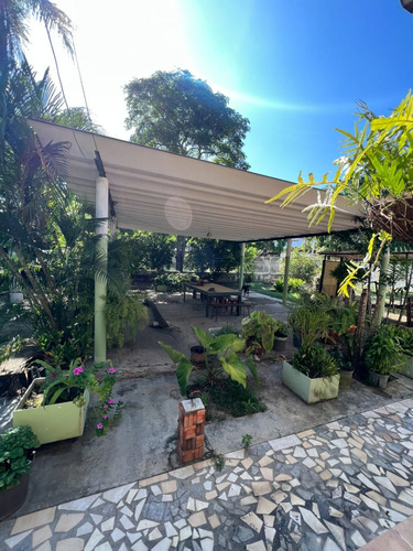 Venta Posada Turistica 1850 M² Ocumare De La Costa Aragua