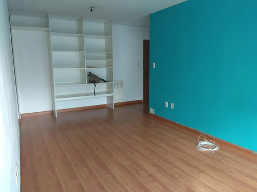 Imagen 4 de 11 de Imperdible Apto 1 Dormitorio, Amplio Patio, Centro!!