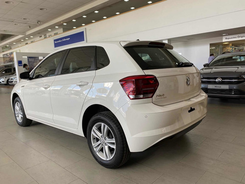 Imagen 5 de 16 de Volkswagen Polo Comforline At