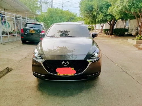 Mazda 2 Modelo 2023, 19.000 Kilometraje
