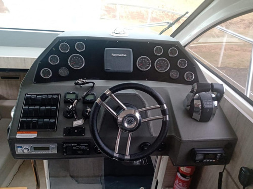 Imagem 16 de 25 de Sedna 42 Ht - 2017 - 2x Mercruiser 300 Hp - Ñ Focker Phantom