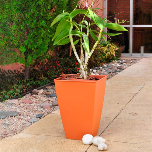 Maceta Linea Piramidal Matri 25 - Elegante Para Plantas Rosa Piramidal