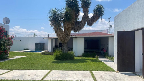 Hermosa Quinta Y Casa Amueblada Y Equipada En Venta, Portal Del Norte, Zuazua N.l.