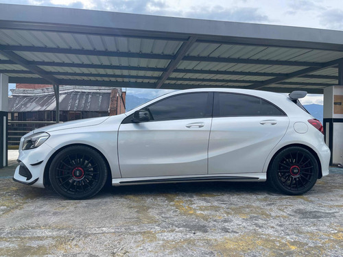 Imagen 3 de 14 de Mercedes-benz Clase A 2017 2.0 A 250 Sport