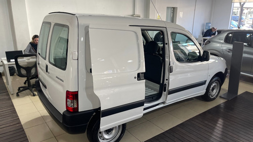 Imagen 15 de 25 de Peugeot Partner Confort Hdi