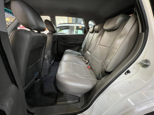 Imagem 8 de 11 de Hyundai Tucson 2.0 Mpfi Gls 16v 143cv 2wd Flex 4p
