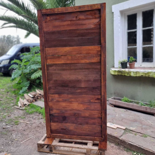 Pared Divisoria De Madera.