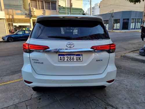 Toyota Sw4 2.8 Srx 177cv 4x4 7as At 2019