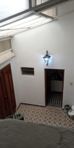 Imagen 2 de 16 de Tipo Casa Ph 3 Amb Y 1/2 Con Patio Techado Entre Piso