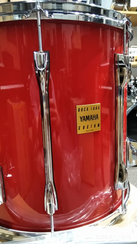 Tom Floor 16 De Piso De Yamaha Rock Tour Custom Rojo Rft816