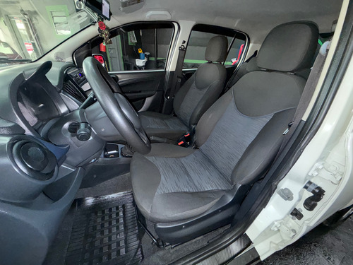 Fiat Uno 1.0 Drive Flex 5p