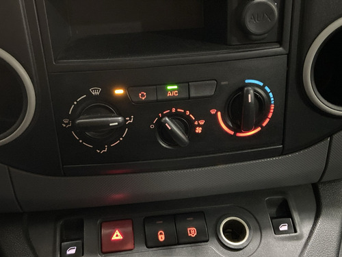 Peugeot Partner Lfys24