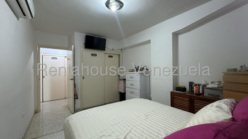 Apartamento En Venta En Sabana Grande ( 25-16457)