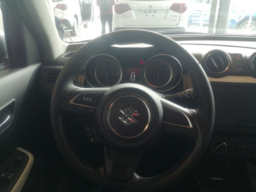 Imagen 11 de 14 de Suzuki New Swift 1.2 Hybrid