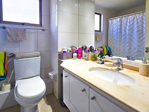 Amplio Departamento 4d 3b. Excelente Ubicación En Ñuñoa