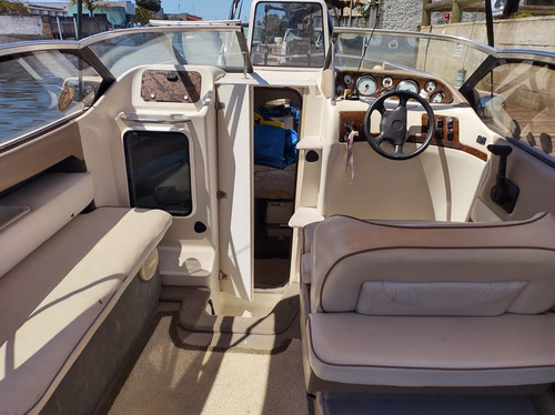 Imagem 10 de 13 de Lancha Regal 2150lsc- Cabinada Motor V8 Volvo-penta