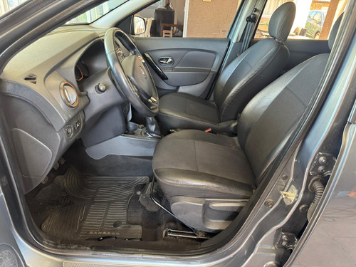 Renault Sandero Stepway 1.6 Privilege 105cv