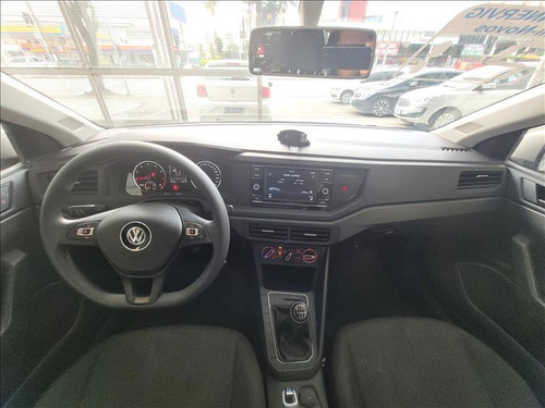 Imagem 6 de 8 de Volkswagen Virtus 1.6 Msi Total Flex Manual