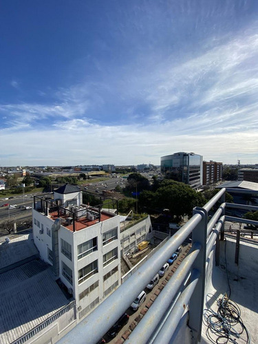 Edificio En Block - 51 Cocheras- Categoria- Olivos