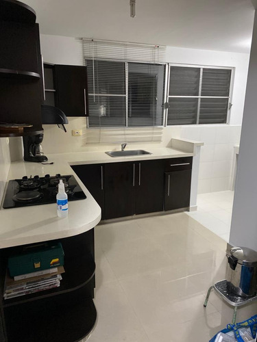 Venta De Apartamento En Los Cristales, Oeste De Cali 2257.