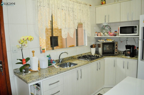 Ótimo Sobrado Mobiliado Com 03 Dormitórios Em Balneário Camboriú! - Ca00401 - 68538615