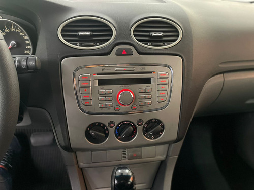 Ford Focus 2.0 16V/SE/SE Plus Flex 5p Aut.