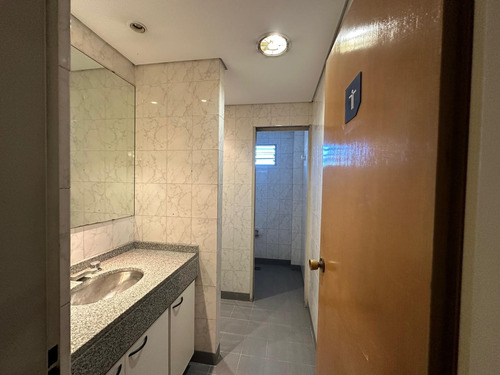 Alquiler Oficinas 600 M2 Edificio En Block Pilar Centro