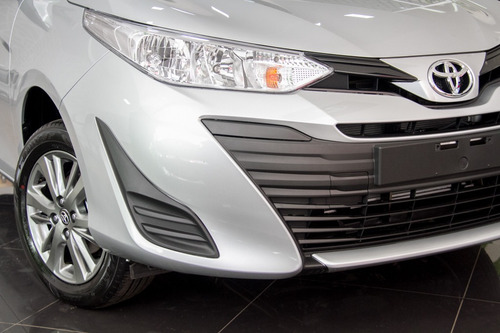 Toyota Yaris Sedan 1.5 Xl Plus Connect Cvt (flex)