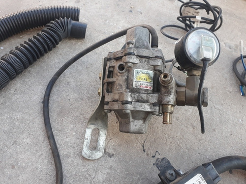 Imagen 2 de 10 de Equipo De Gnc 5°generacion Con Cilindro De 60lt Axis