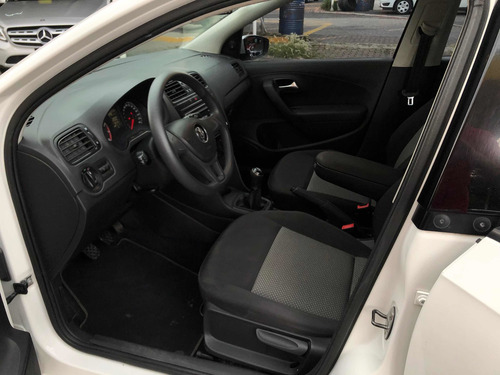 Imagen 7 de 10 de Volkswagen Vento 2019 1.6 Confortline Mt