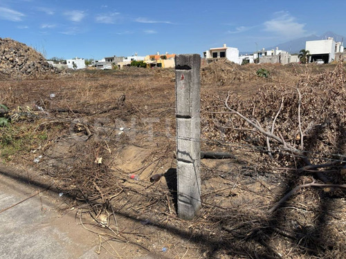 : Terreno Comercial En Renta De Mas De 5,000m2 En Renta Todo O En Partes