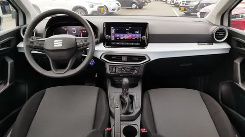 Seat Arona REFERENCE