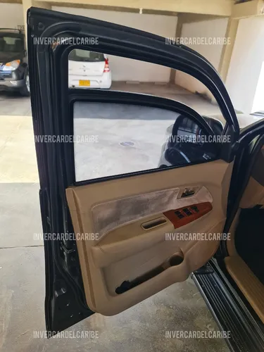 Toyota Fortuner 3.0 Sr5
