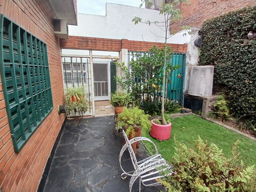 Casa En Venta En Caseros